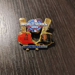 San Francisco Giants vs. Anaheim Angels 2002 World Series Pin